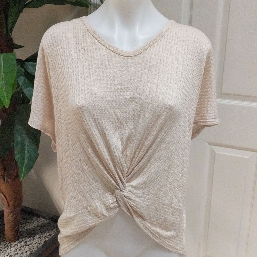 Free Kisses Women's Crop Knit Top Size Large
